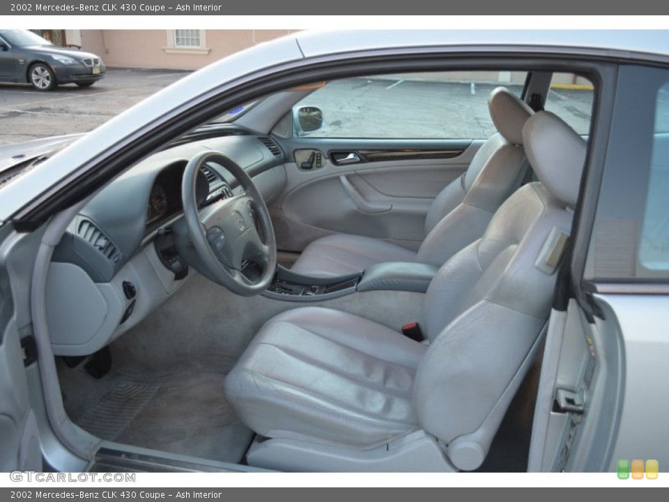 Ash Interior Photo for the 2002 Mercedes-Benz CLK 430 Coupe #55913967