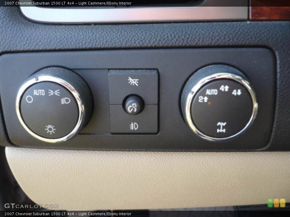 Light Cashmere/Ebony Interior Controls for the 2007 Chevrolet Suburban 1500 LT 4x4 #55914693