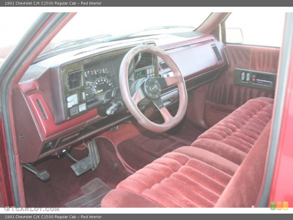 Red Interior Photo for the 1991 Chevrolet C/K C1500 Regular Cab #55920312