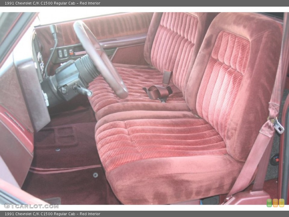 Red Interior Photo for the 1991 Chevrolet C/K C1500 Regular Cab #55920321