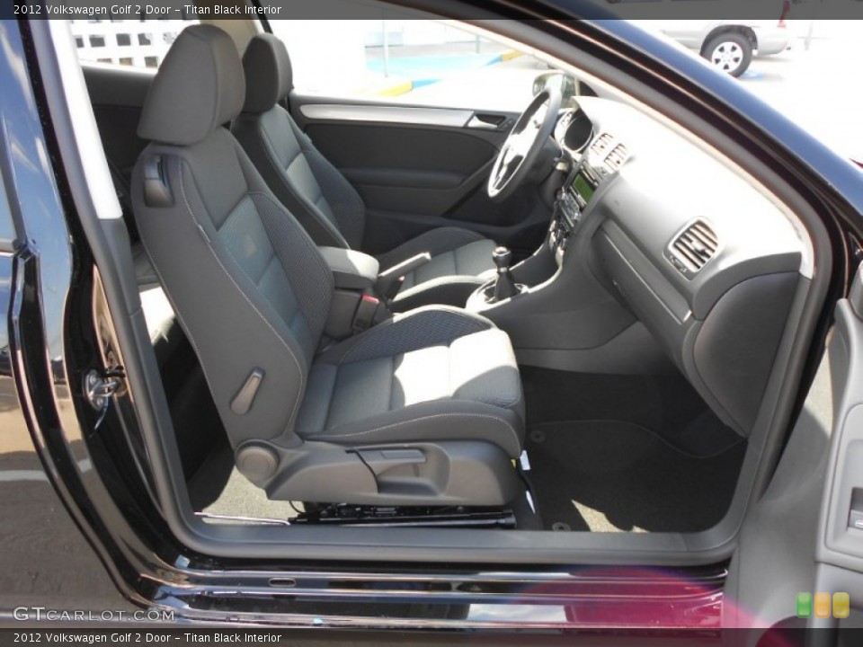 Titan Black Interior Photo for the 2012 Volkswagen Golf 2 Door #55920474