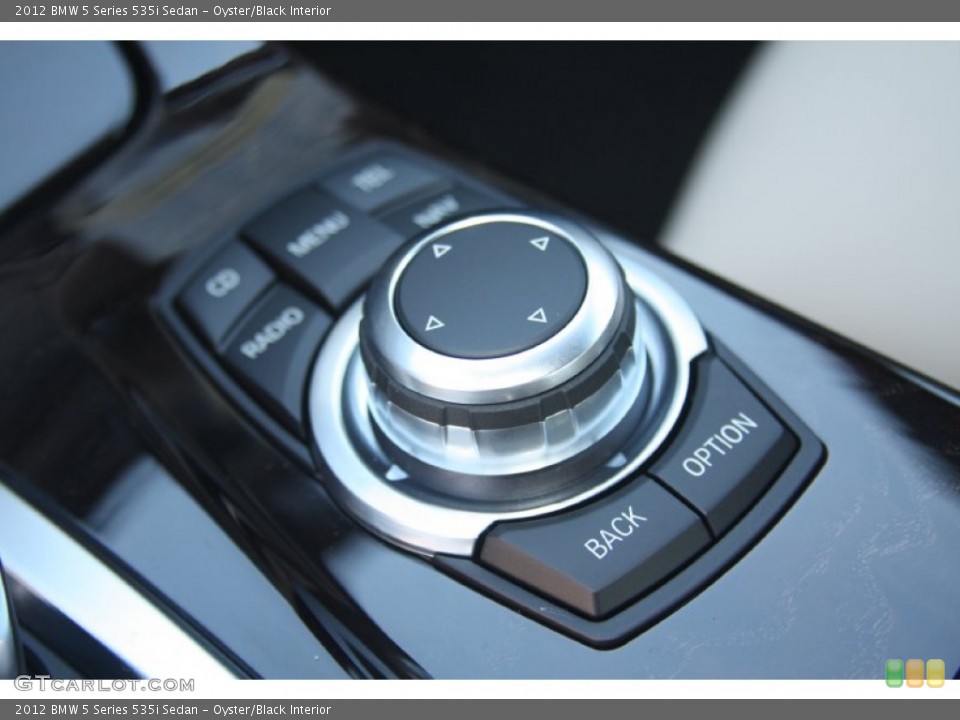 Oyster/Black Interior Controls for the 2012 BMW 5 Series 535i Sedan #55922526
