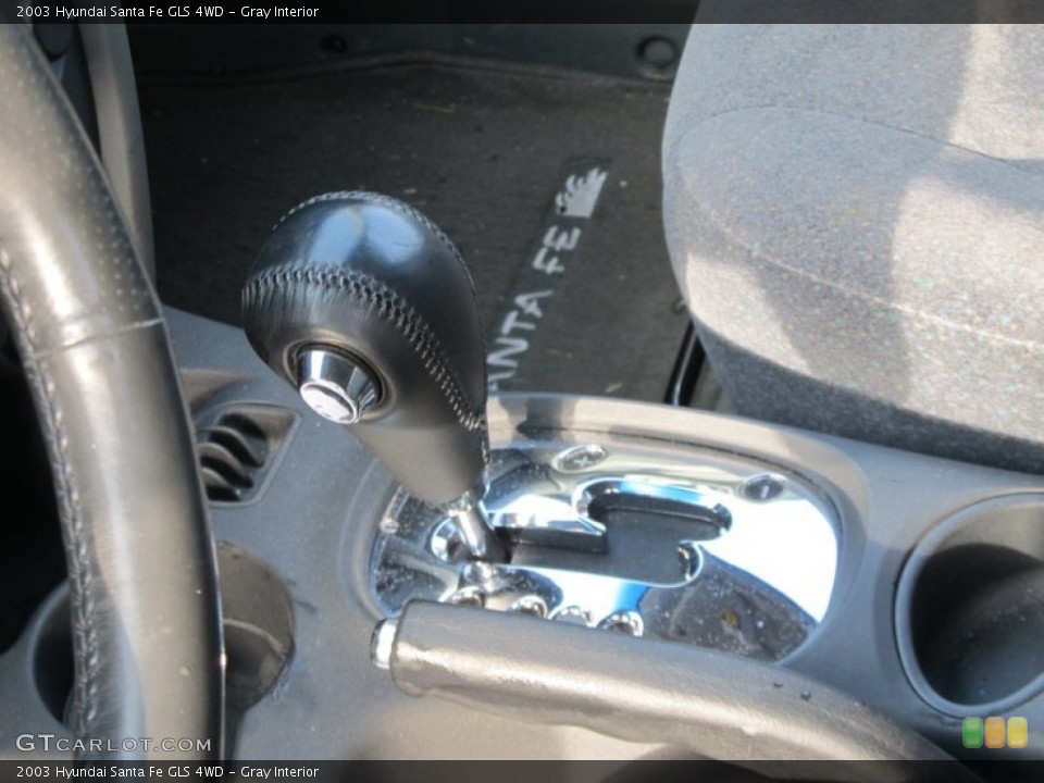 Gray Interior Transmission for the 2003 Hyundai Santa Fe GLS 4WD #55922913