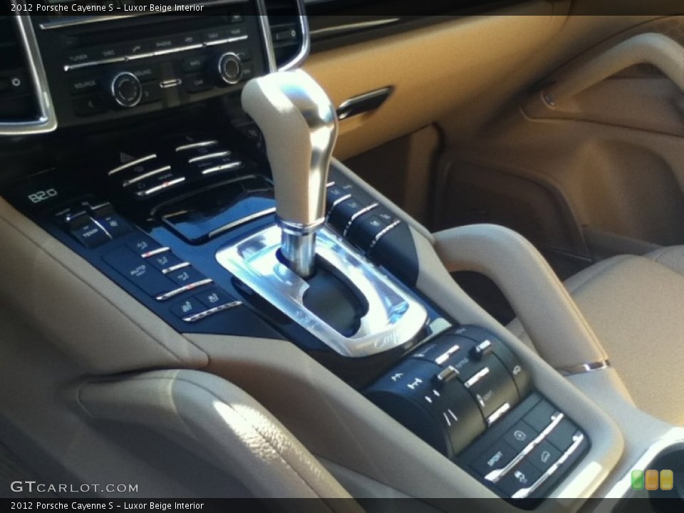 Luxor Beige Interior Transmission for the 2012 Porsche Cayenne S #55930371