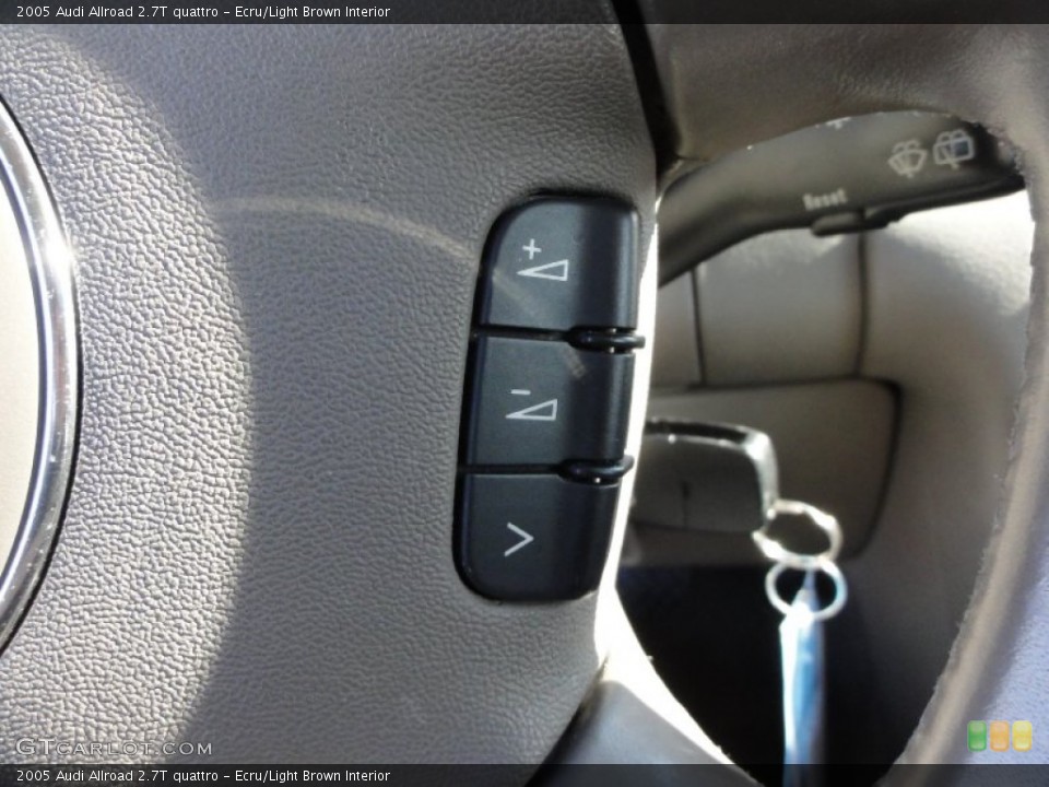 Ecru/Light Brown Interior Controls for the 2005 Audi Allroad 2.7T quattro #55935516
