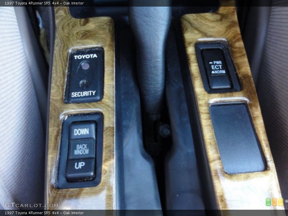 Oak Interior Controls for the 1997 Toyota 4Runner SR5 4x4 #55940219