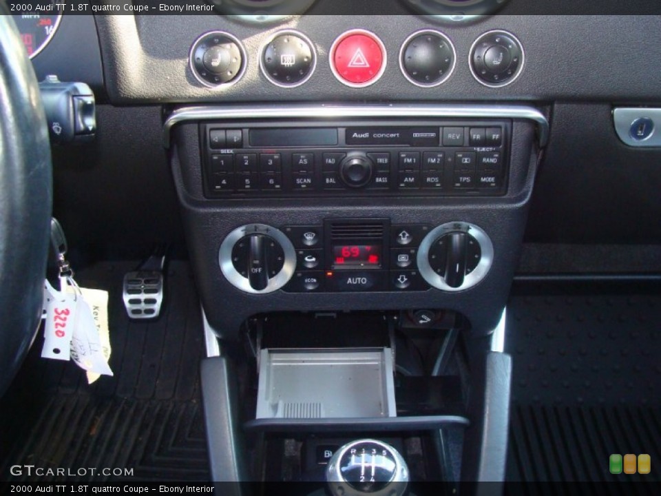 Ebony Interior Controls for the 2000 Audi TT 1.8T quattro Coupe #55940344