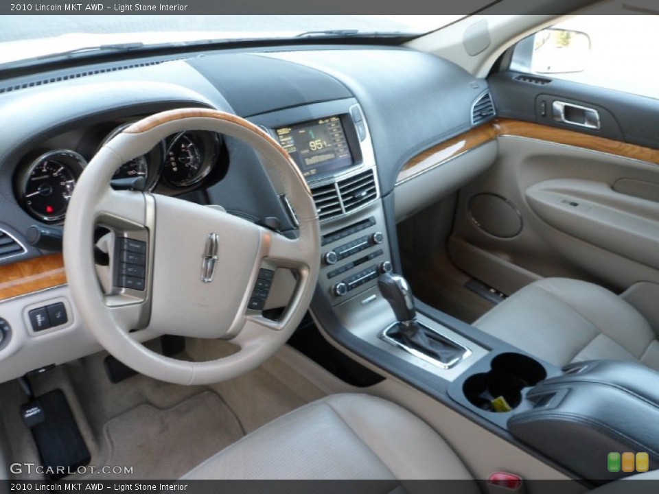 Light Stone Interior Photo for the 2010 Lincoln MKT AWD #55945196