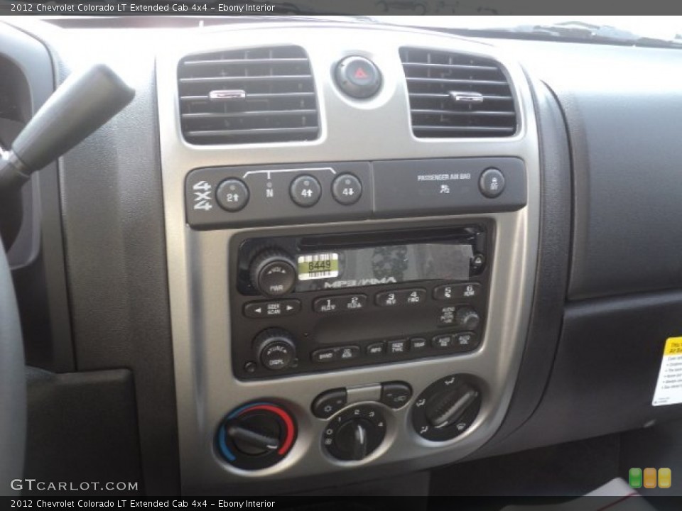 Ebony Interior Controls for the 2012 Chevrolet Colorado LT Extended Cab 4x4 #55948678