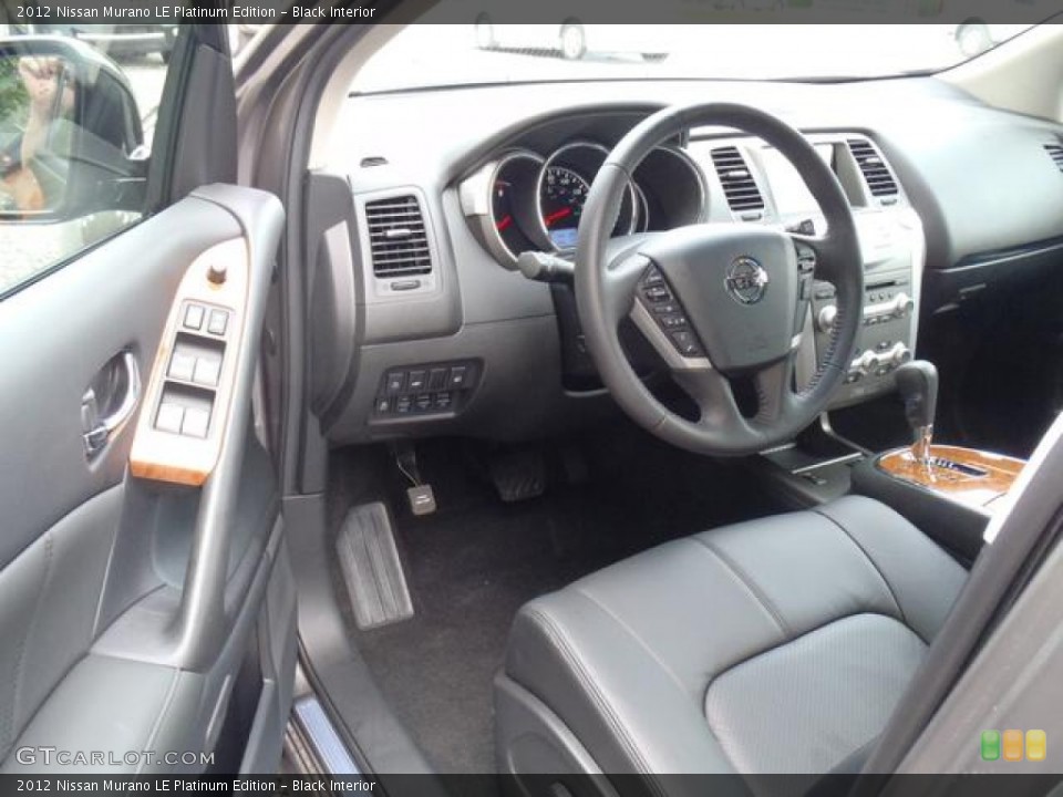 Black Interior Photo for the 2012 Nissan Murano LE Platinum Edition #55949245