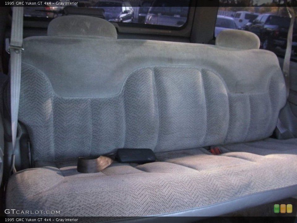 Gray Interior Photo for the 1995 GMC Yukon GT 4x4 #55962582