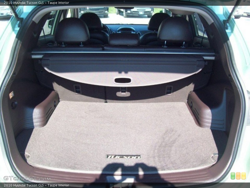 Taupe Interior Trunk for the 2010 Hyundai Tucson GLS #55964697
