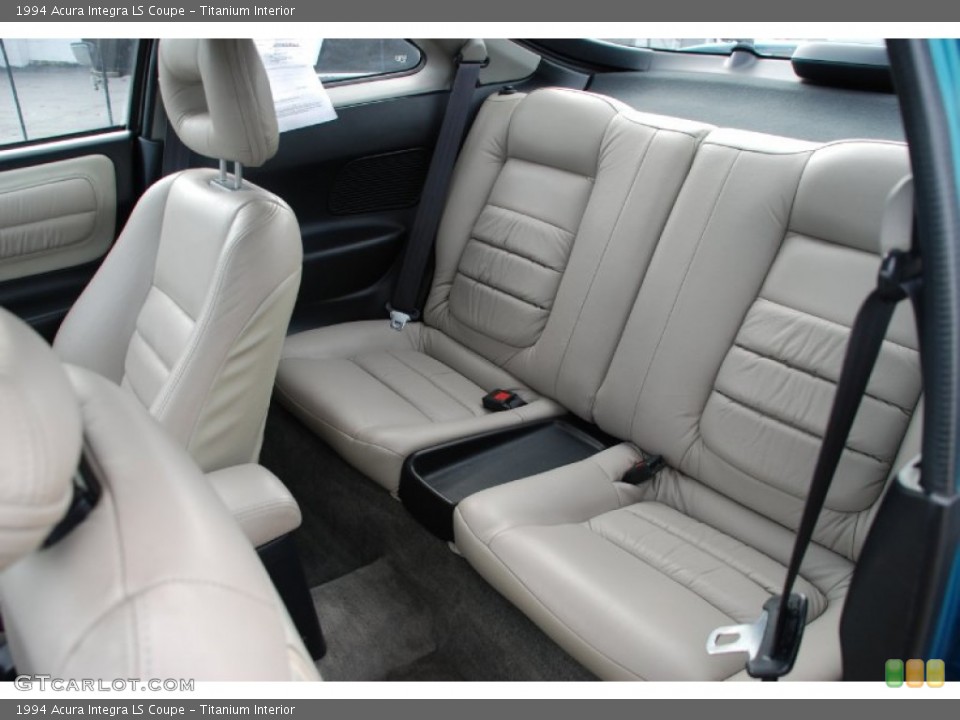 Titanium Interior Photo for the 1994 Acura Integra LS Coupe #55969857