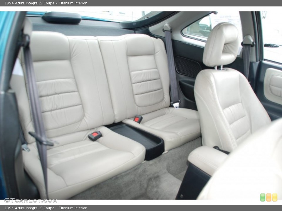 Titanium Interior Photo for the 1994 Acura Integra LS Coupe #55969863