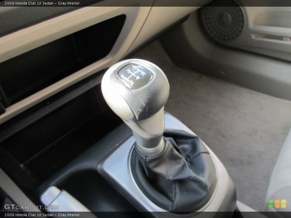 Gray Interior Transmission for the 2009 Honda Civic LX Sedan #55970442
