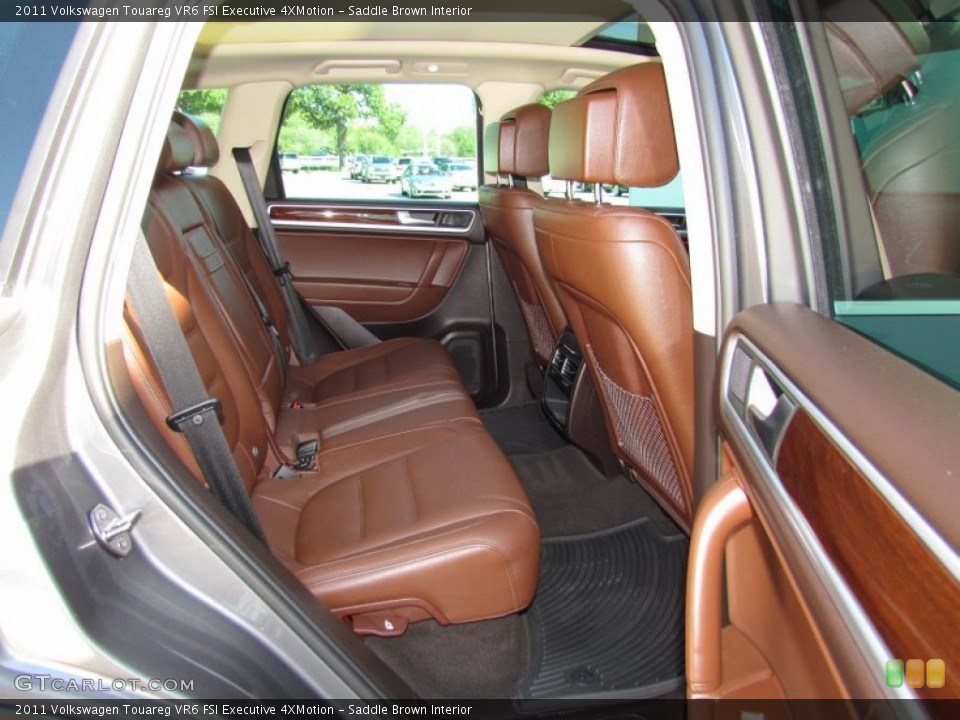 Saddle Brown Interior Photo for the 2011 Volkswagen Touareg VR6 FSI Executive 4XMotion #55970874