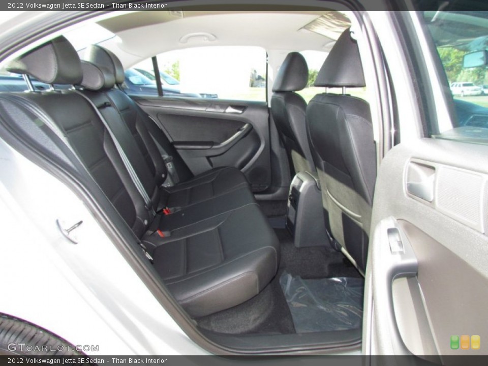 Titan Black Interior Photo for the 2012 Volkswagen Jetta SE Sedan #55971447