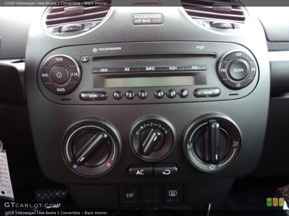 Black Interior Controls for the 2008 Volkswagen New Beetle S Convertible #55974211