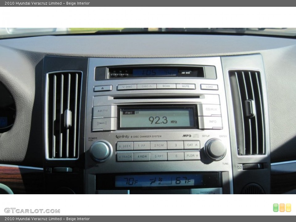 Beige Interior Audio System for the 2010 Hyundai Veracruz Limited #55976737