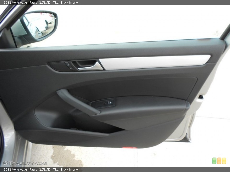 Titan Black Interior Door Panel for the 2012 Volkswagen Passat 2.5L SE #55980664