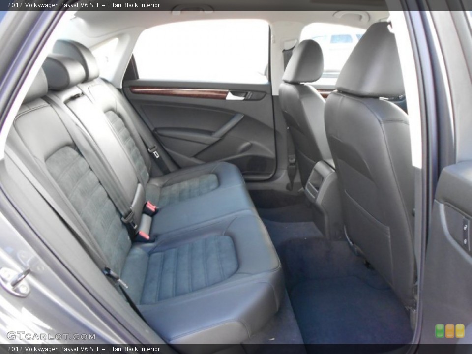 Titan Black Interior Photo for the 2012 Volkswagen Passat V6 SEL #55980883