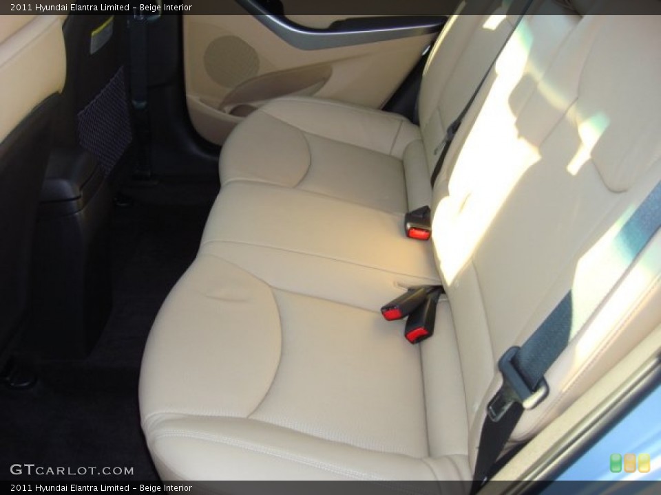 Beige Interior Photo for the 2011 Hyundai Elantra Limited #55991489