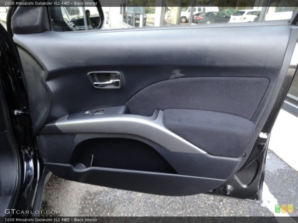 Black Interior Door Panel for the 2008 Mitsubishi Outlander XLS 4WD #56000452