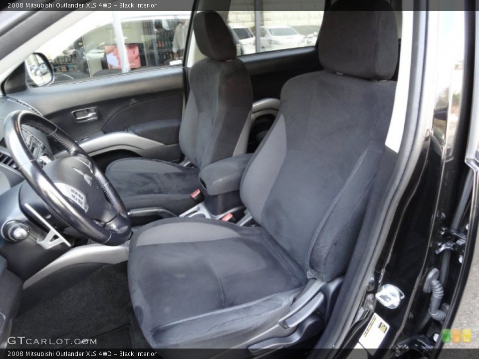 Black Interior Photo for the 2008 Mitsubishi Outlander XLS 4WD #56000551