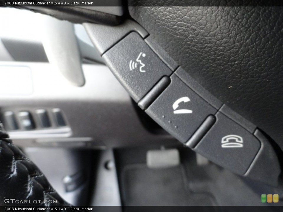 Black Interior Controls for the 2008 Mitsubishi Outlander XLS 4WD #56000620