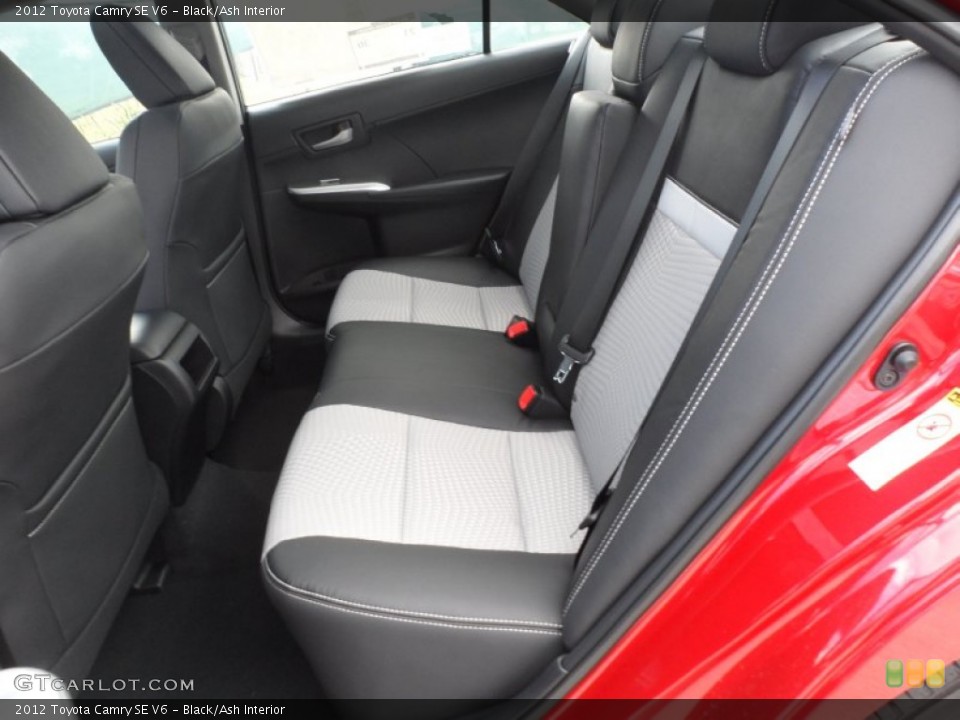 Black/Ash Interior Photo for the 2012 Toyota Camry SE V6 #56002519