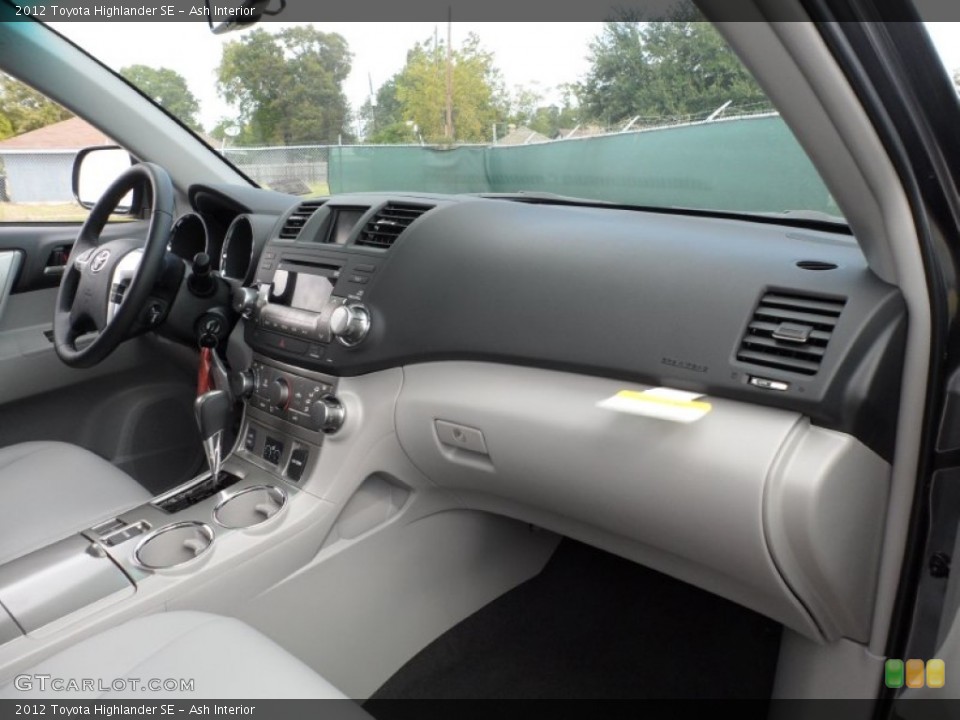 Ash Interior Dashboard for the 2012 Toyota Highlander SE #56003377