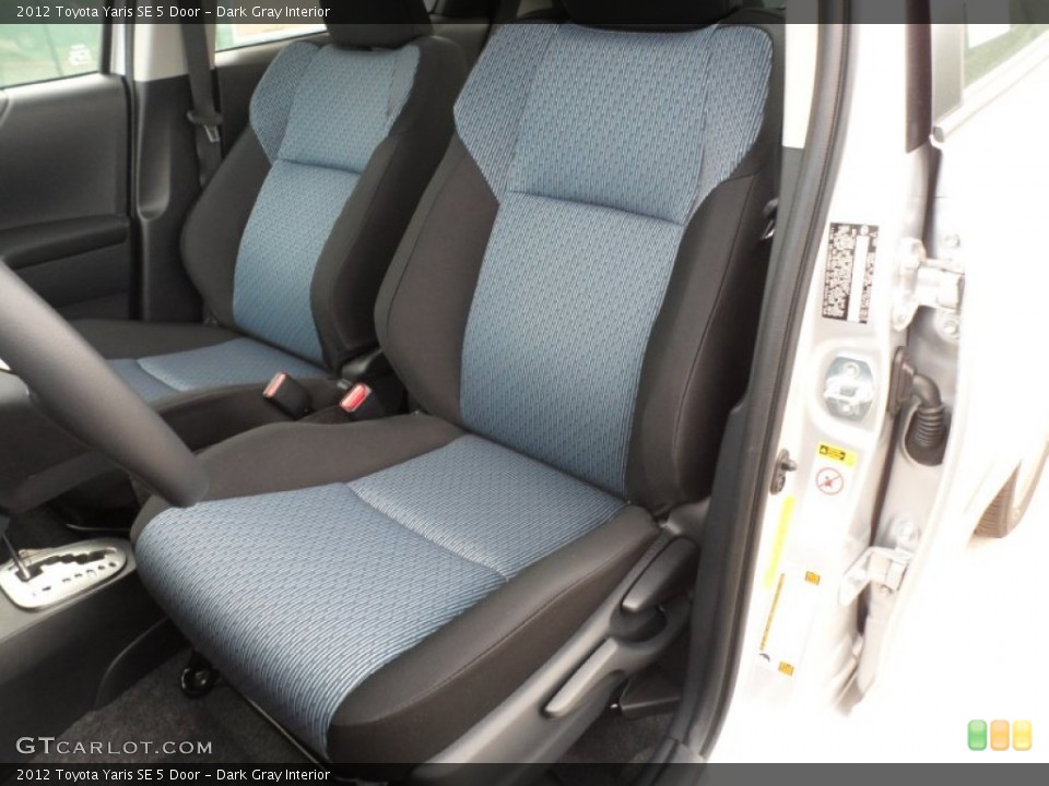 Dark Gray Interior Photo for the 2012 Toyota Yaris SE 5 Door #56005417