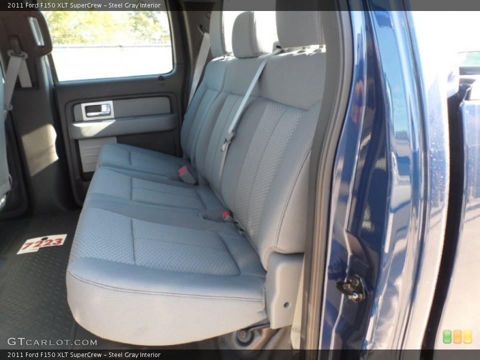 Steel Gray Interior Photo for the 2011 Ford F150 XLT SuperCrew #56006851