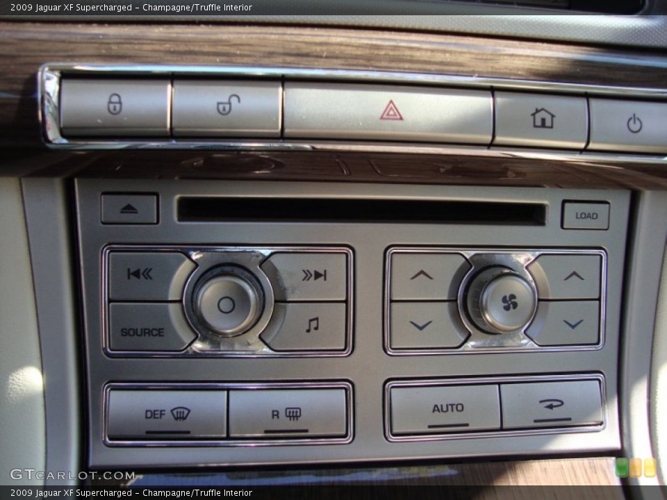 Champagne/Truffle Interior Controls for the 2009 Jaguar XF Supercharged #56010952