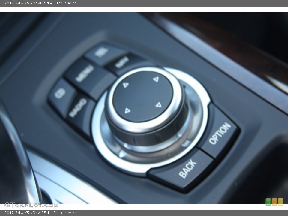 Black Interior Controls for the 2012 BMW X5 xDrive35d #56019797