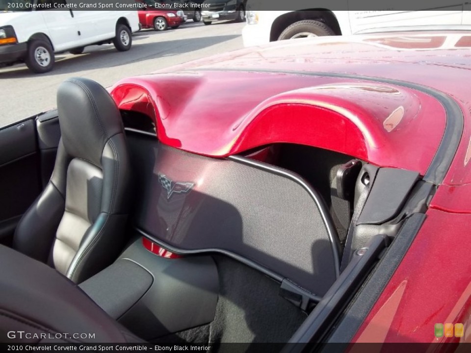 Ebony Black Interior Photo for the 2010 Chevrolet Corvette Grand Sport Convertible #56034515