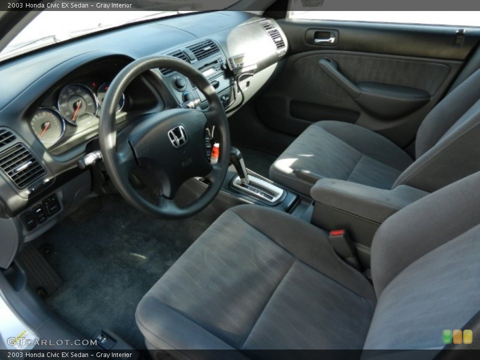 Gray Interior Photo for the 2003 Honda Civic EX Sedan #56039309