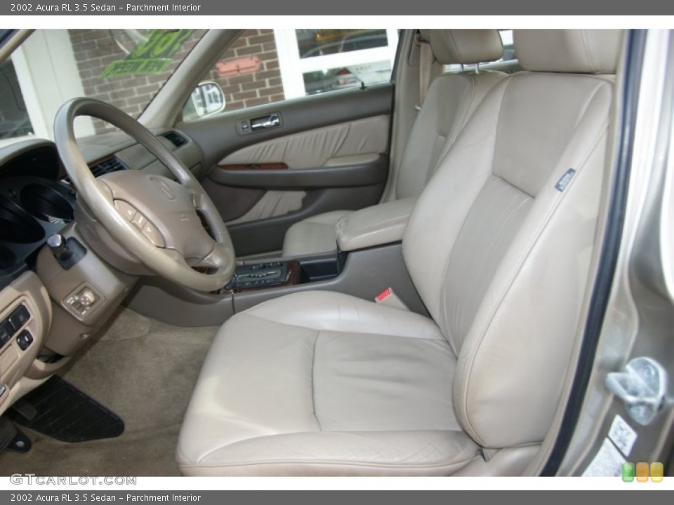 Parchment Interior Photo for the 2002 Acura RL 3.5 Sedan #56039696