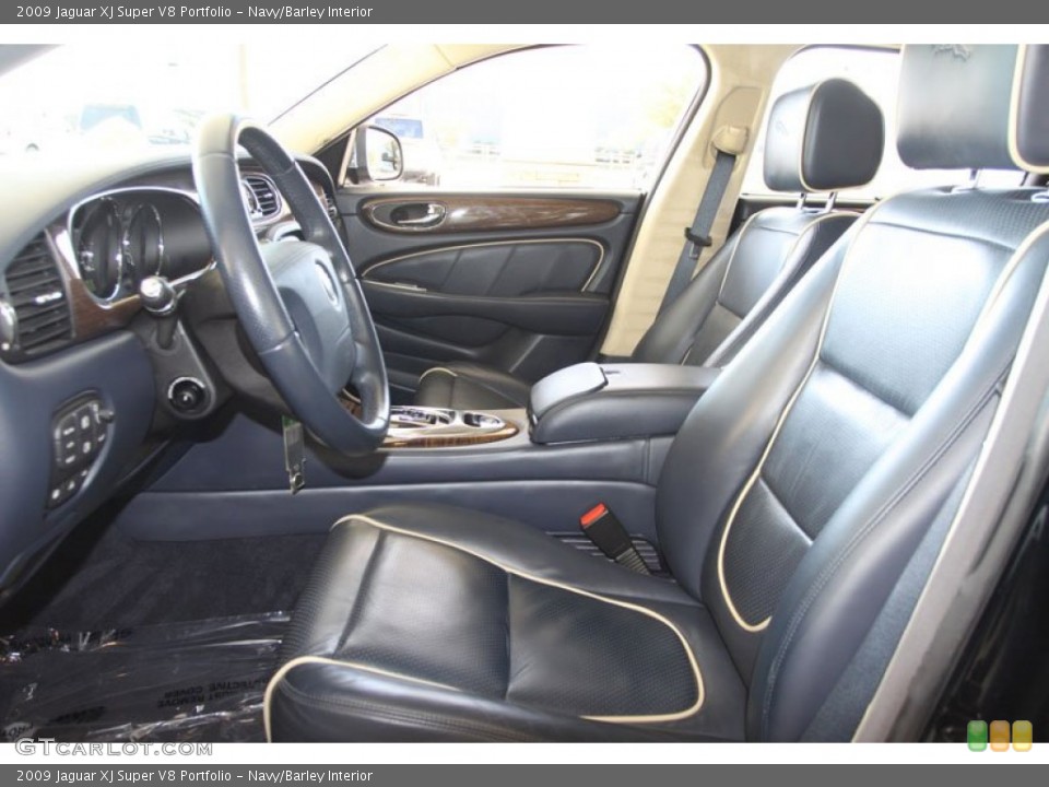 Navy/Barley Interior Photo for the 2009 Jaguar XJ Super V8 Portfolio #56041709