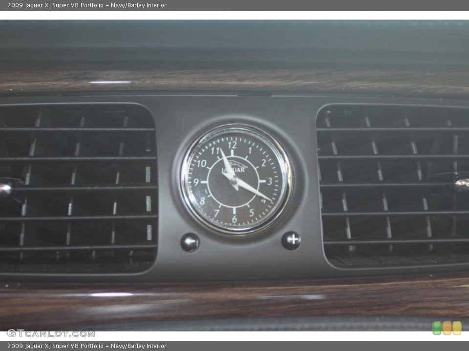 Navy/Barley Interior Gauges for the 2009 Jaguar XJ Super V8 Portfolio #56041847