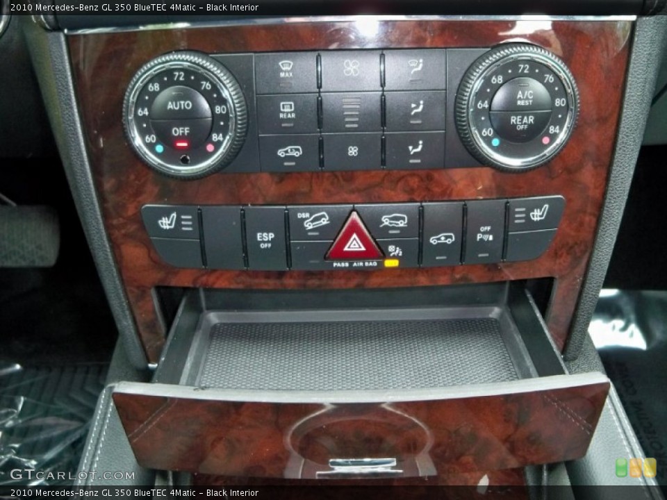 Black Interior Controls for the 2010 Mercedes-Benz GL 350 BlueTEC 4Matic #56042615