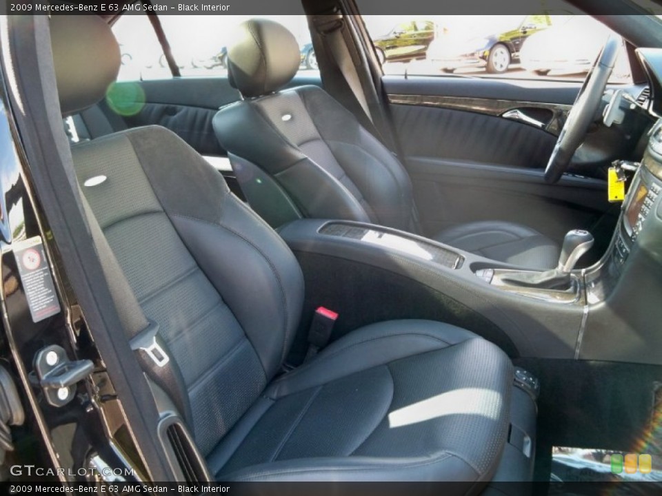 Black Interior Photo for the 2009 Mercedes-Benz E 63 AMG Sedan #56043851