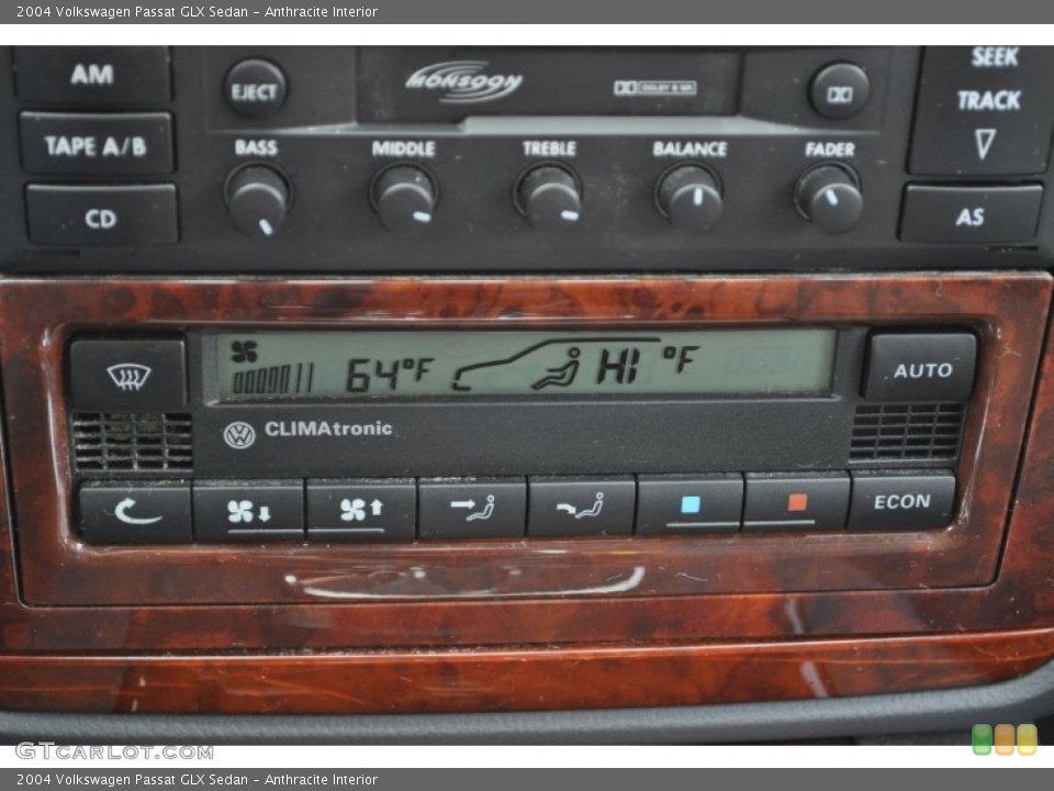 Anthracite Interior Controls for the 2004 Volkswagen Passat GLX Sedan #56047811