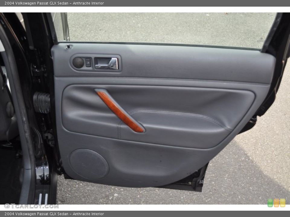 Anthracite Interior Door Panel for the 2004 Volkswagen Passat GLX Sedan #56047880