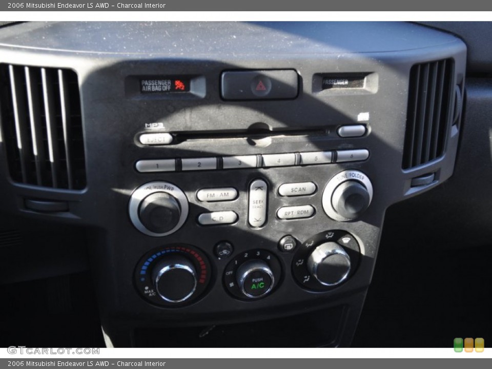 Charcoal Interior Controls for the 2006 Mitsubishi Endeavor LS AWD #56048915