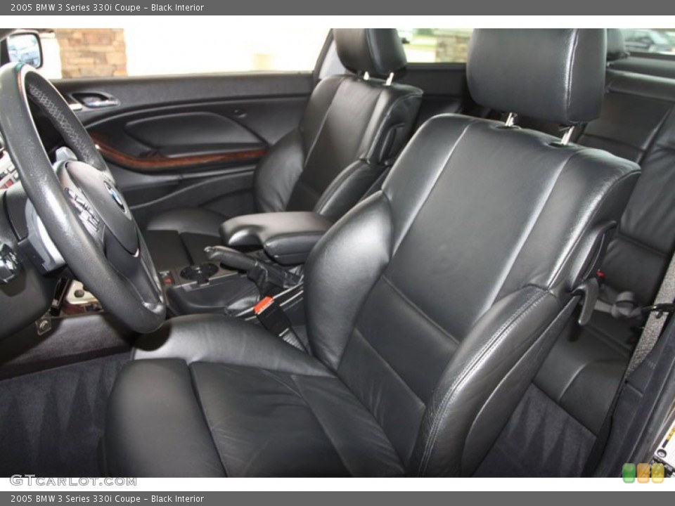 Black Interior Photo for the 2005 BMW 3 Series 330i Coupe #56049122