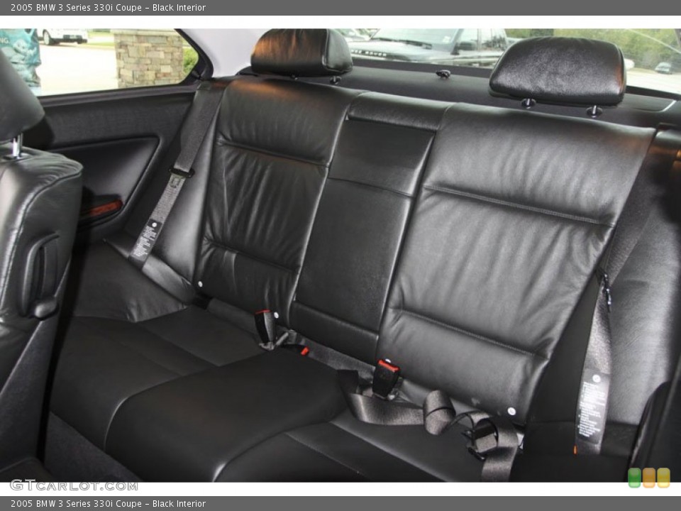 Black Interior Photo for the 2005 BMW 3 Series 330i Coupe #56049131