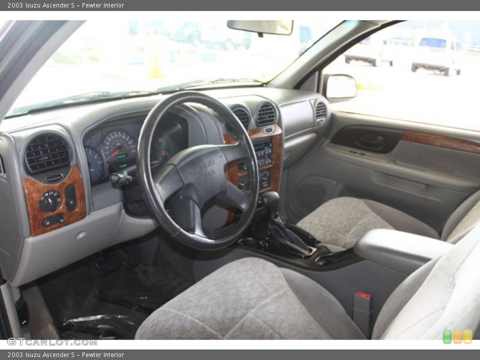 Pewter Interior Photo for the 2003 Isuzu Ascender S #56050847