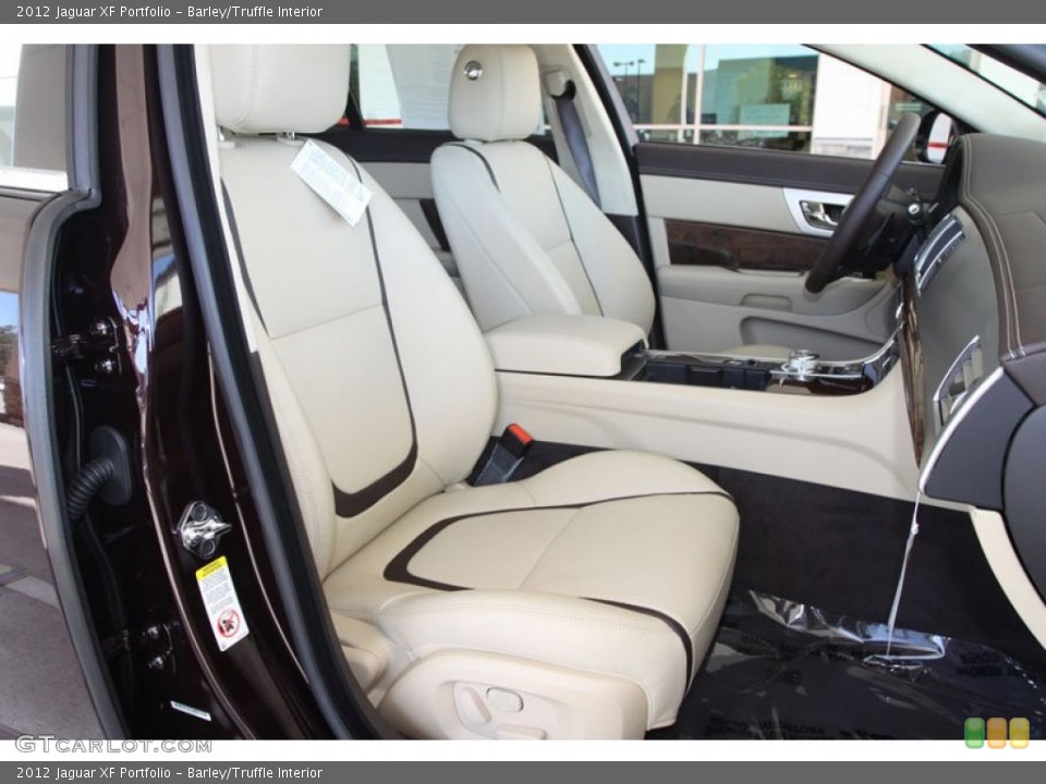 Barley/Truffle Interior Photo for the 2012 Jaguar XF Portfolio #56057867