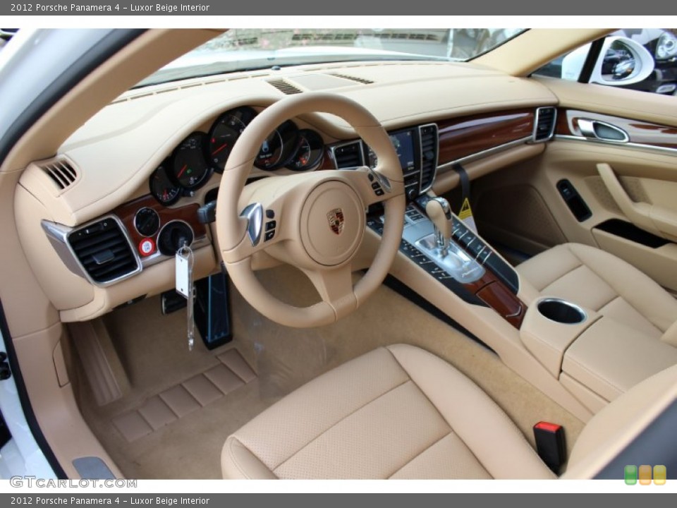 Luxor Beige Interior Photo for the 2012 Porsche Panamera 4 #56060516